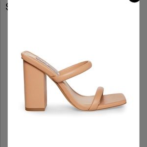 Steve Madden nude block heel